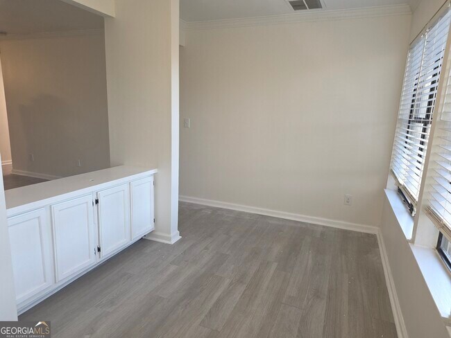 Building Photo - 1201 Old Hammond Chase