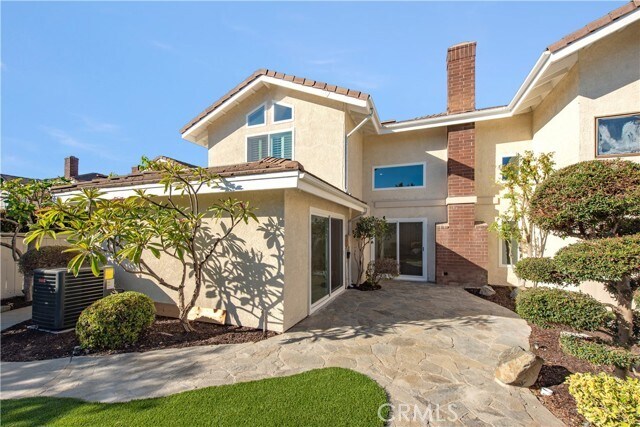 Building Photo - 45 Cedarlake