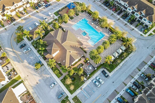 Building Photo - 15071 SW 113th Ter