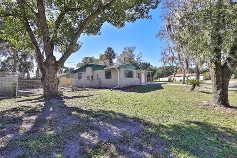 Building Photo - 7250 Cedar Point Dr