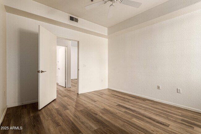 Building Photo - 3302 N 7th St