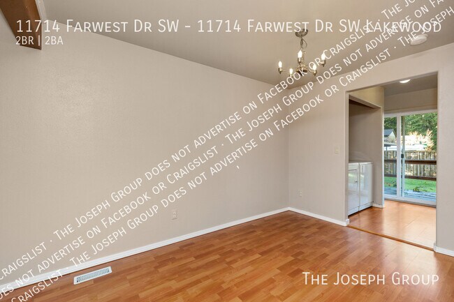 Building Photo - 11714 Farwest Dr SW