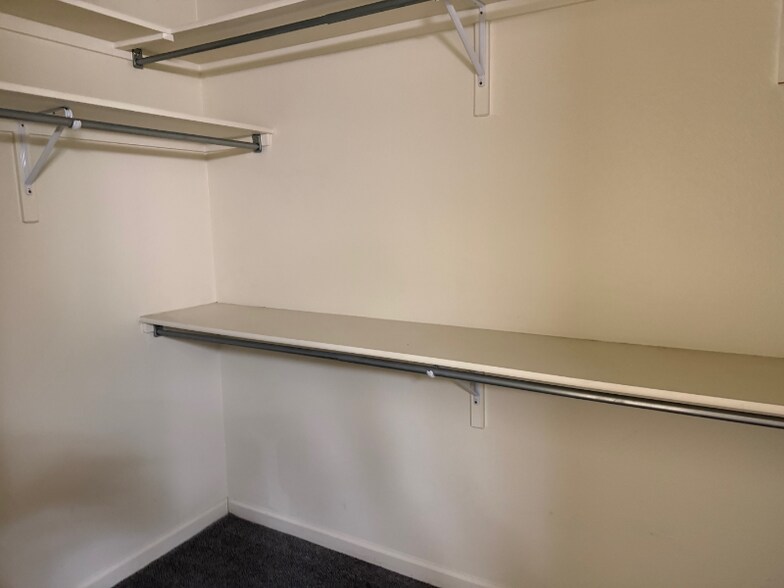 Building Photo - 2461 Thunder Mountain Drive