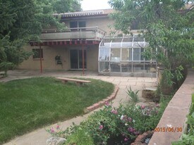 Building Photo - 8900 W Ohio Plz