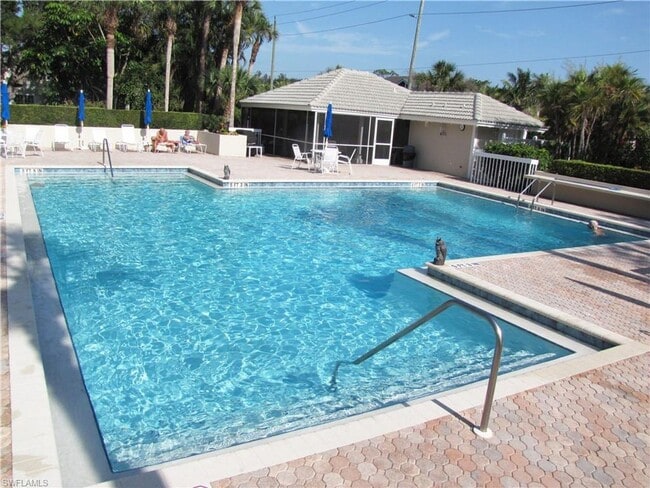 Building Photo - Annual Rental Opportunity! Stylish 2-Bed C...