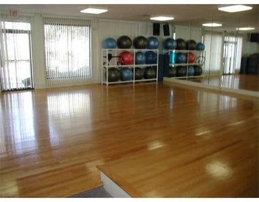 Building Photo - 7 Village Hill Ln