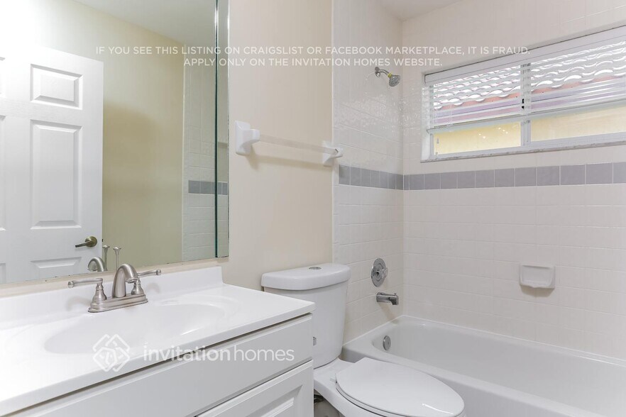 Building Photo - 7567 Stirling Bridge Blvd N