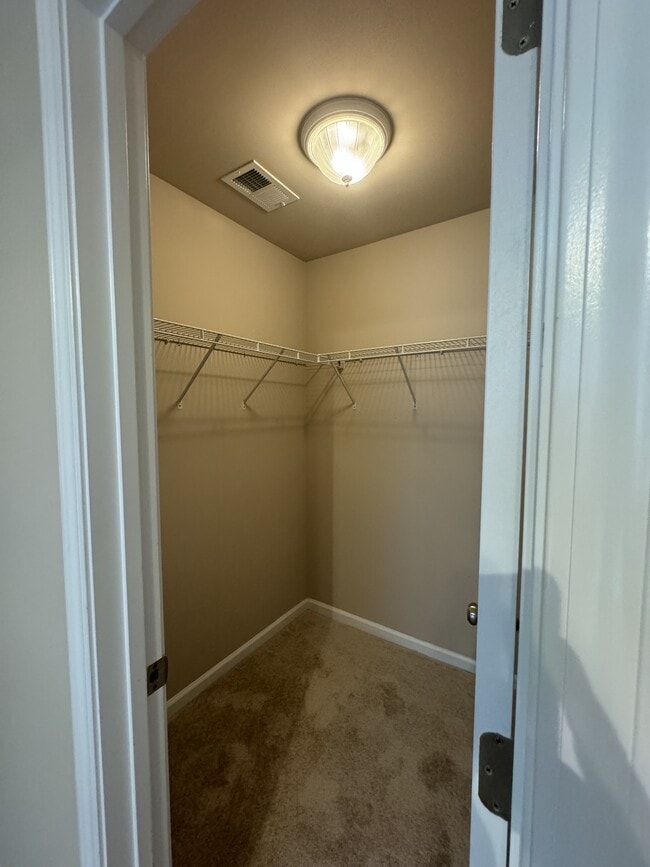 Building Photo - 5443 Overland Trail