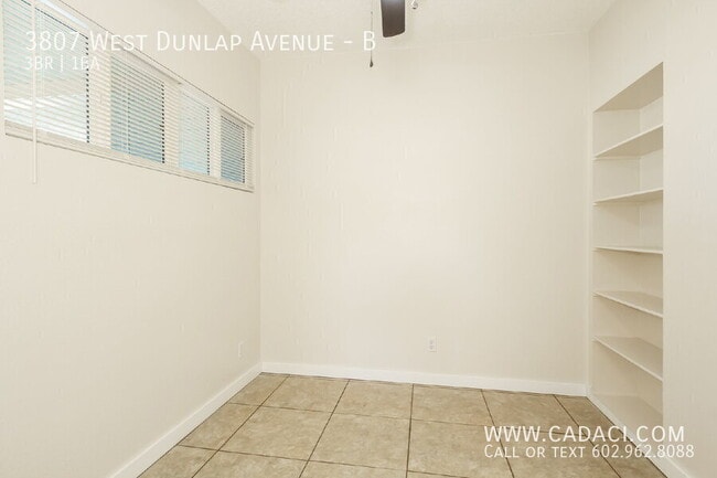 Building Photo - 3807 W Dunlap Ave