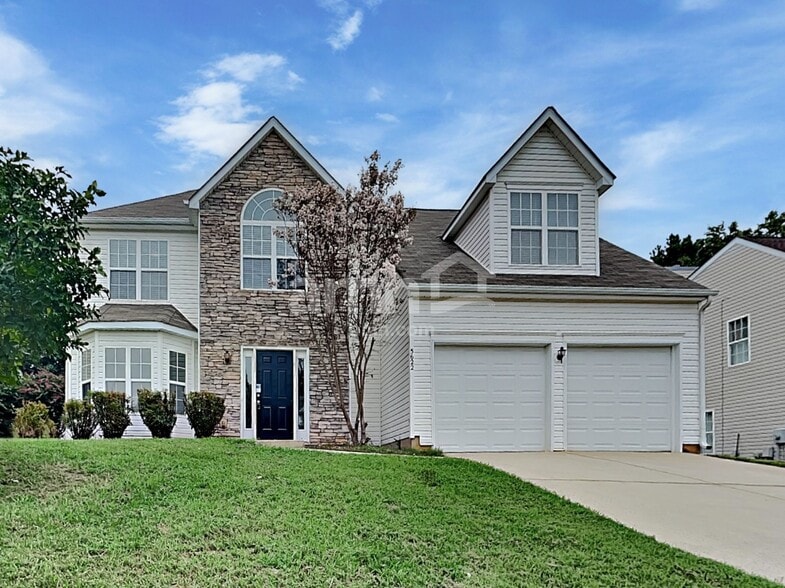 Primary Photo - 5622 Falls Ridge Ln