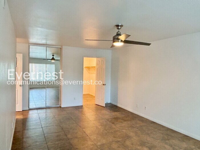 Building Photo - 2344 Hosp Way