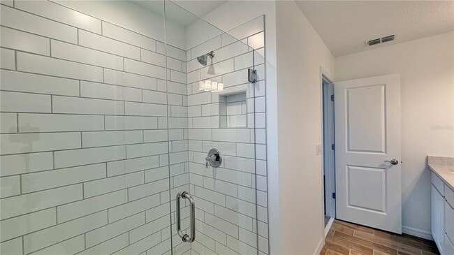 Building Photo - 11523 Harborview St