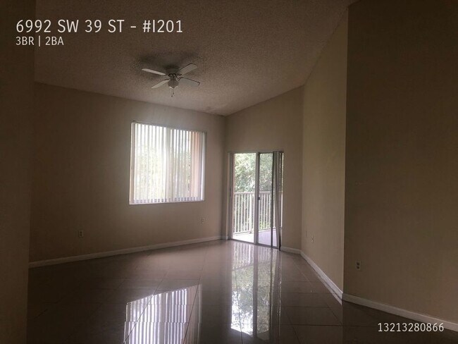 Primary Photo - 6992 SW 39th St