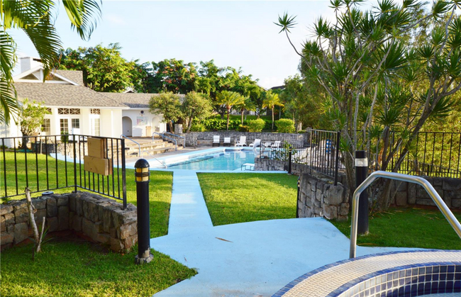Building Photo - Wailuna Townhouse - 3 bedrooms, 2 bath, 1 ...