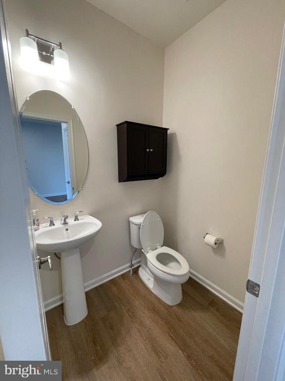 Building Photo - 23347 Sawara Ct