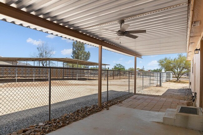 Building Photo - 37408 N 20th St