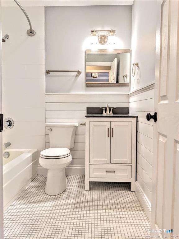 Building Photo - 50 North St