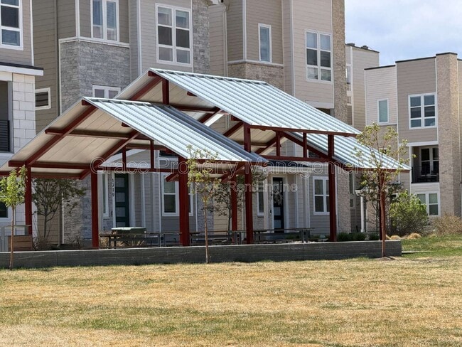 Building Photo - 12232 Creamery St