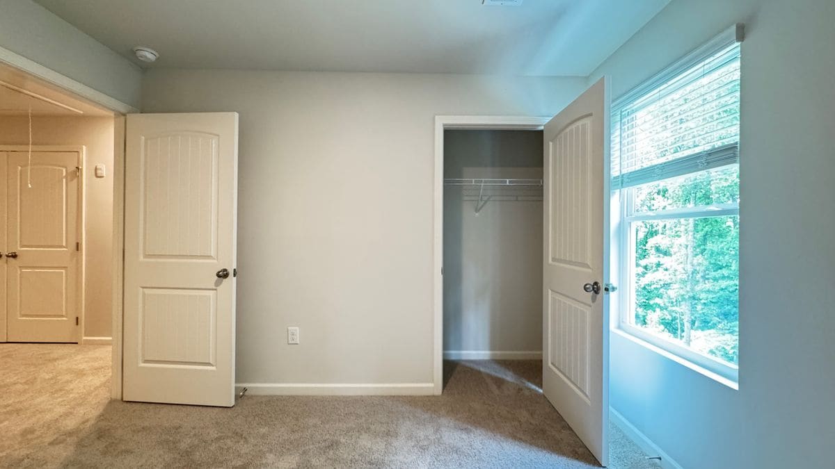 Building Photo - 3190 Greyton Dr