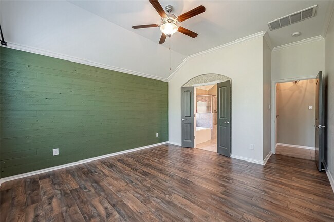 Building Photo - 23613 Alder Branch Ln