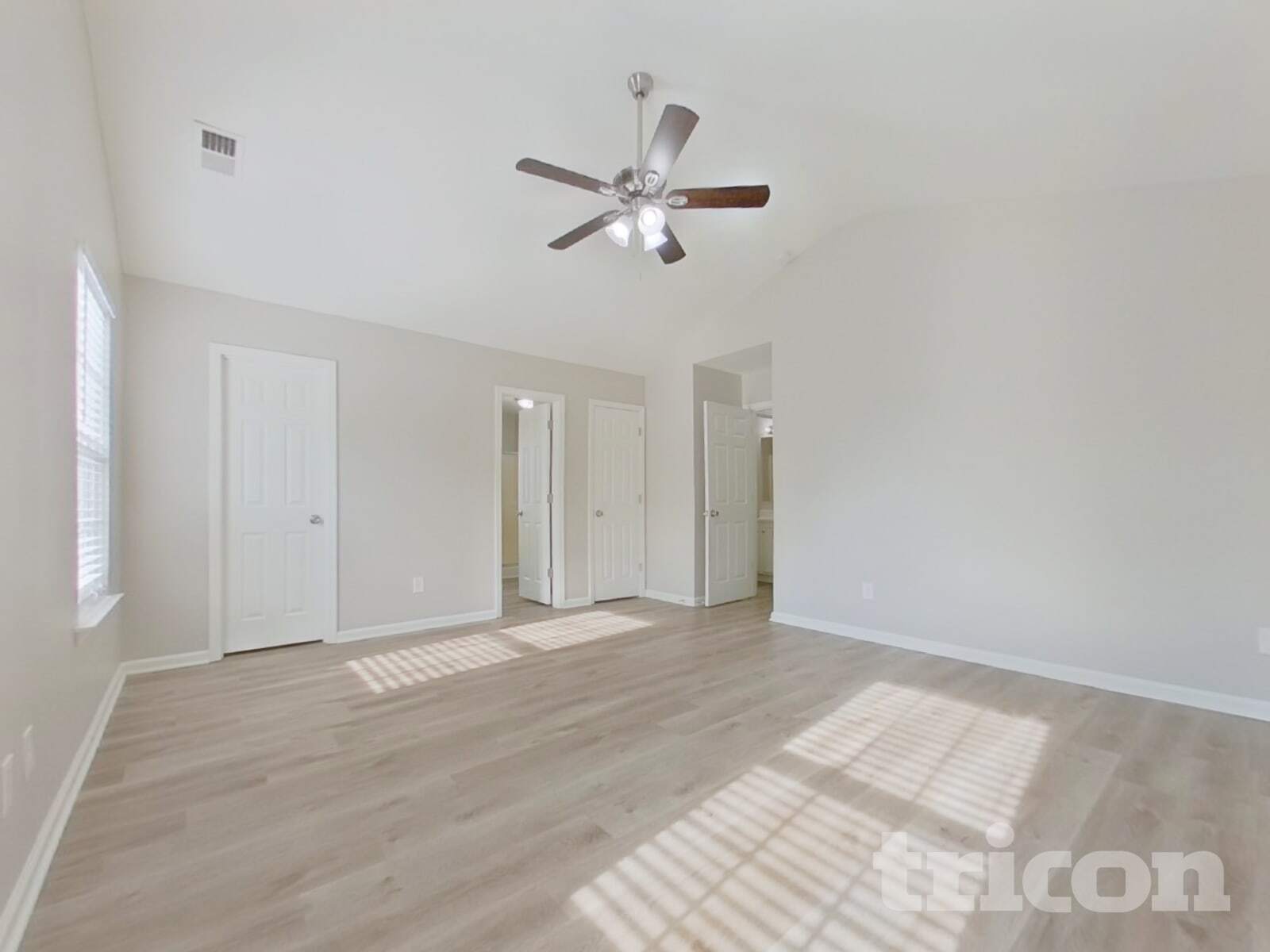 Building Photo - 212 Barnevelder Dr