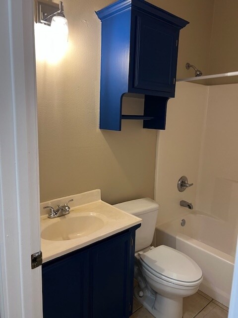 Building Photo - 753 Sonesta Dr