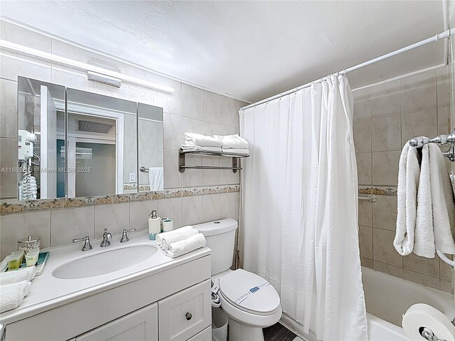 Building Photo - 19201 Collins Ave