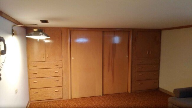 storage galore - 804 7th Ave SE