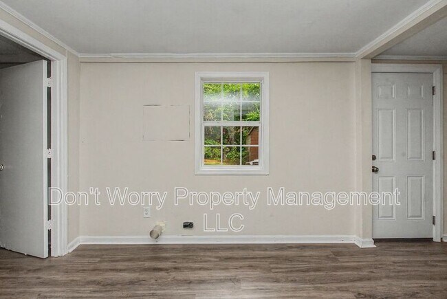 Building Photo - 1216 Lolly Ln
