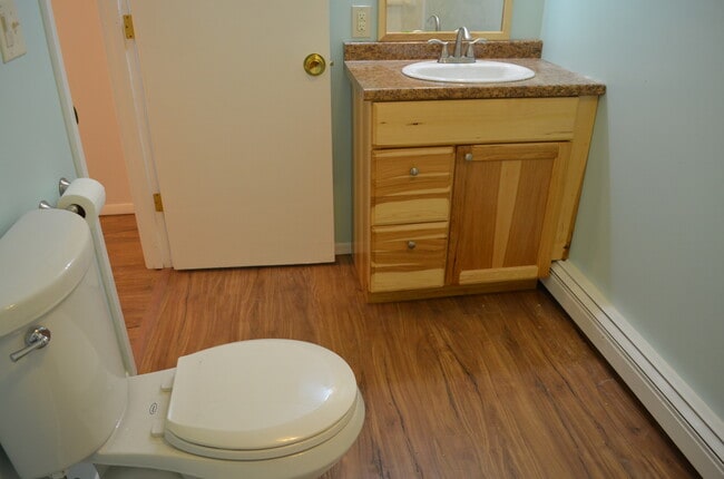 Building Photo - Beautiful 3 bd, 2 bath home for rent in Fa...