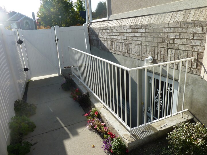 Building Photo - 8627 S Cima Dr