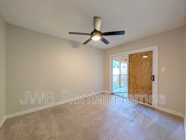 Building Photo - 755 McDuff Ave S