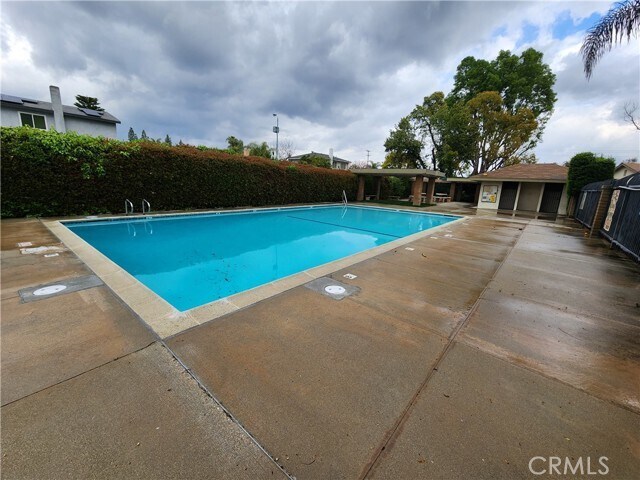 Building Photo - 1355 N San Diego Ave
