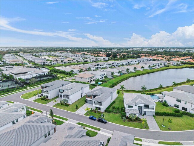 Building Photo - 20119 Pacific Dunes Dr