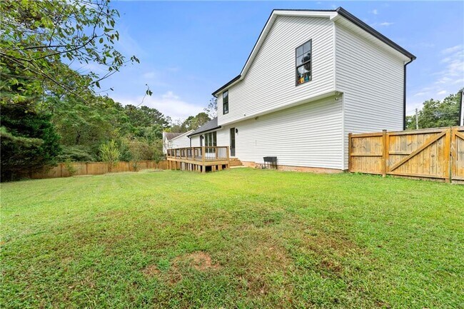 Building Photo - 213 Wagon Wheel Dr