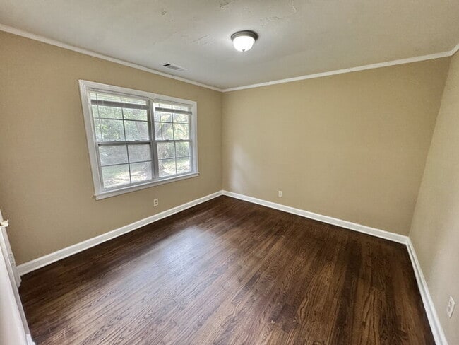 Building Photo - 3542 Millington Rd