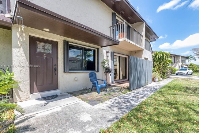 Building Photo - 4576 SW 139th Ct
