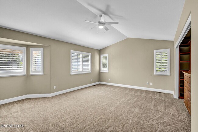 Building Photo - 6490 Brookview Cir