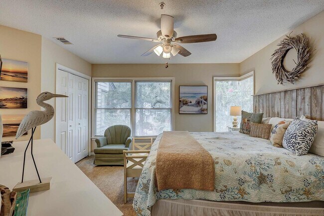 Building Photo - 19 Lemoyne Ave