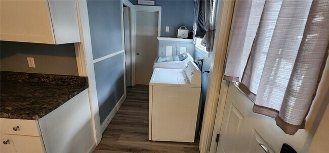 Building Photo - 2050 NY-245