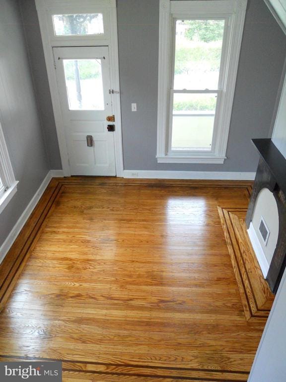 Building Photo - 304 W Cold Spring Ln