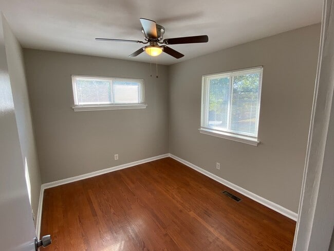 Building Photo - 3BR/2BA House in Hixson - Move in Ready!