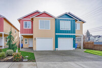 Building Photo - Beautiful Newer Townhome In Landover Sharmel