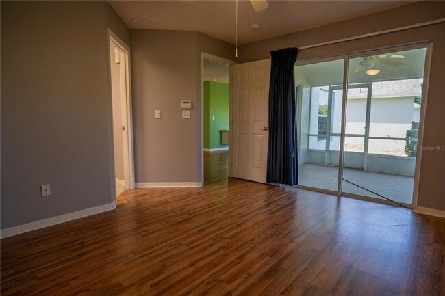 Building Photo - 3559 Capland Ave