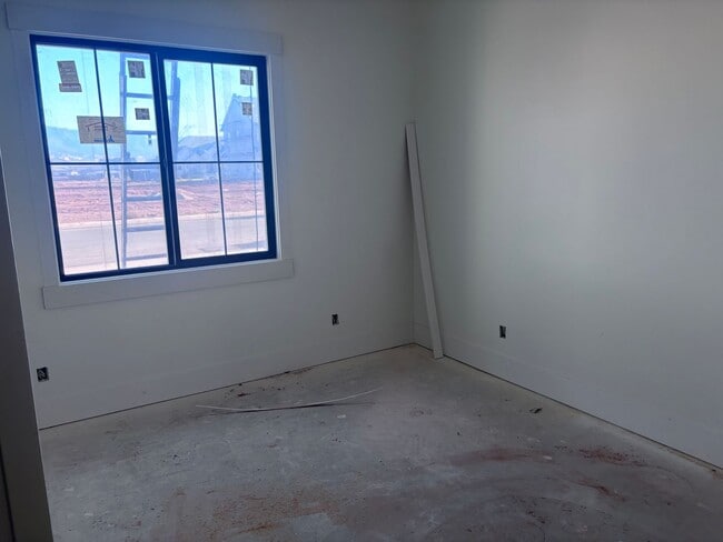 Building Photo - Beautiful Single Story in Finley Farms