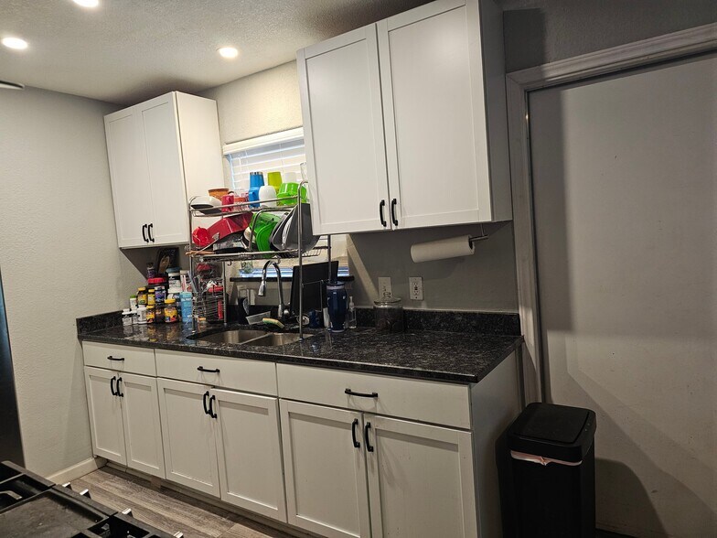 Building Photo - 7327 Placid Valley Dr