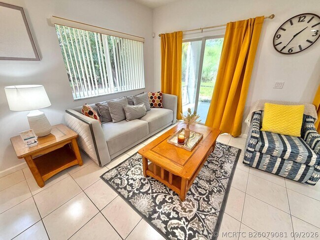 Building Photo - 8000 Carnoustie Pl