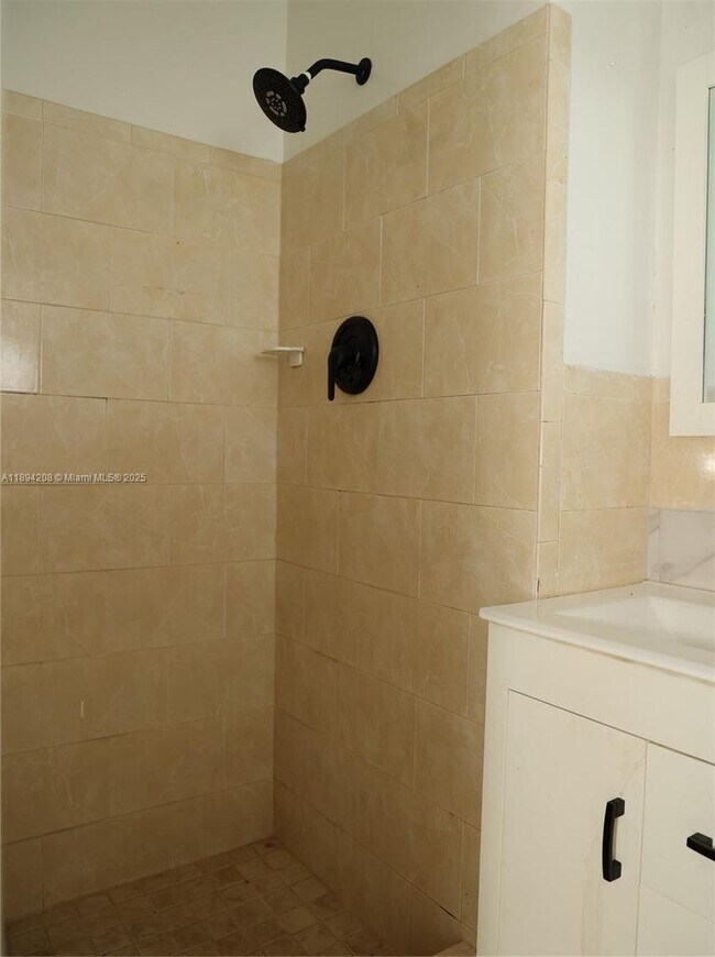 Building Photo - 15130 Jackson St