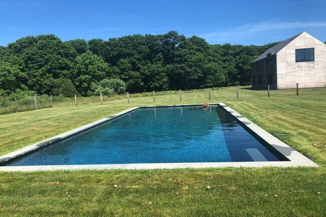 Building Photo - 232 Mitchell Ln