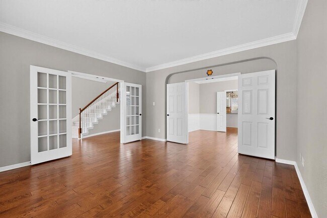 Building Photo - 2643 Henley Dr